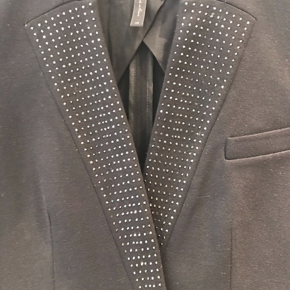 BCBG Tuxedo Jacket w/rhinestone lapel - Picture 3 of 5